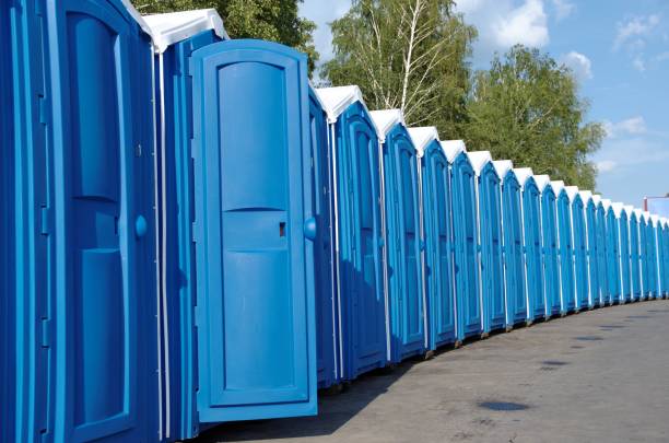 Best Portable restroom trailer rental  in Warrensville Heights, OH